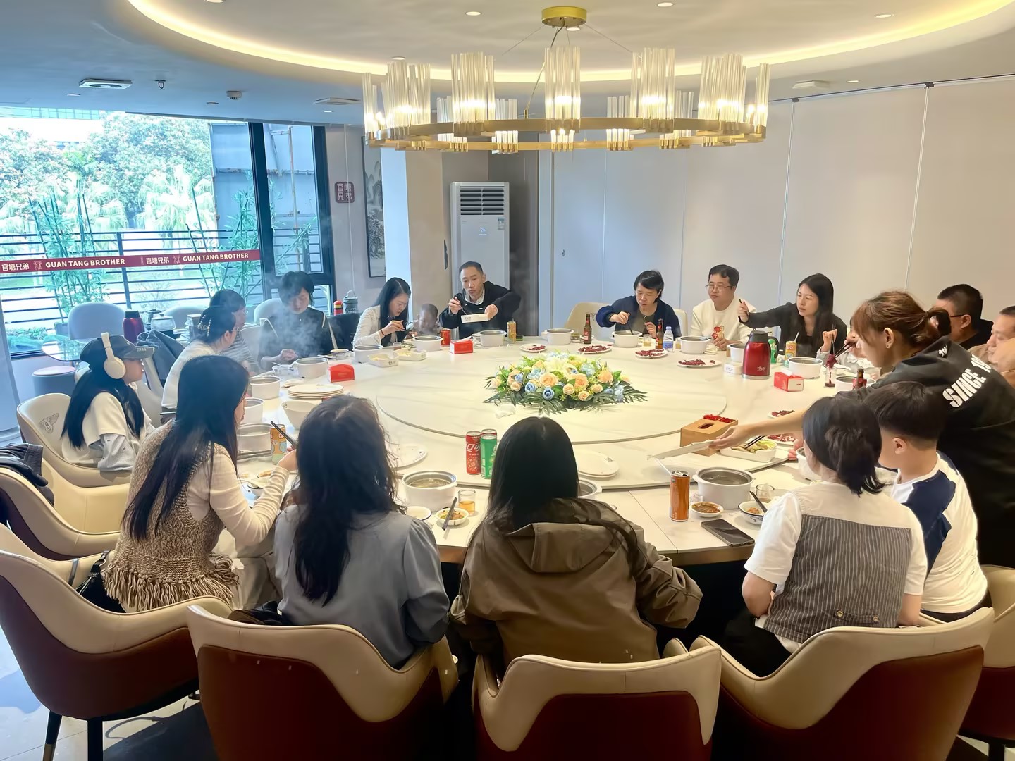 精艺达翻译公司团队合影